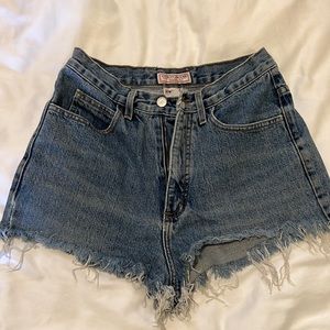 USA made Guess jean shorts